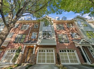 5480 Glenridge Park, Sandy Springs, GA 30342