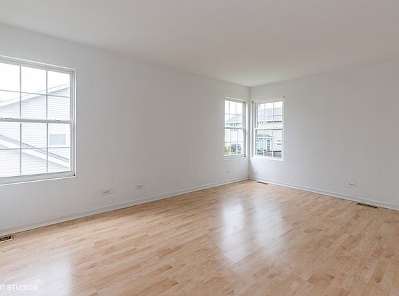 5th image of 1375 Anthony Ct