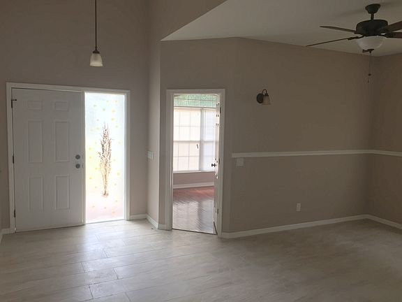 4th image of 28345 Deedra Dr