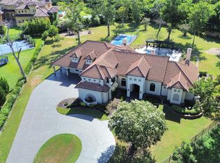 50 Golden Holw, Richmond, TX 77469