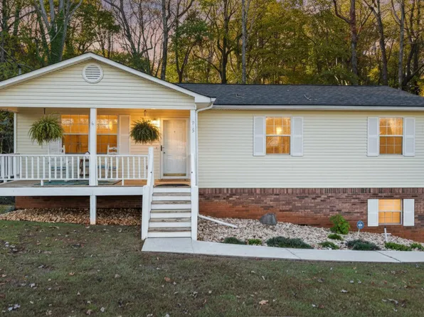 915 Whisperwood Trl NE, Cleveland, TN 37312