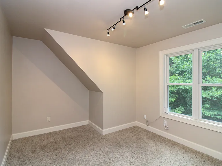 50 Independence Blvd — Photo 18