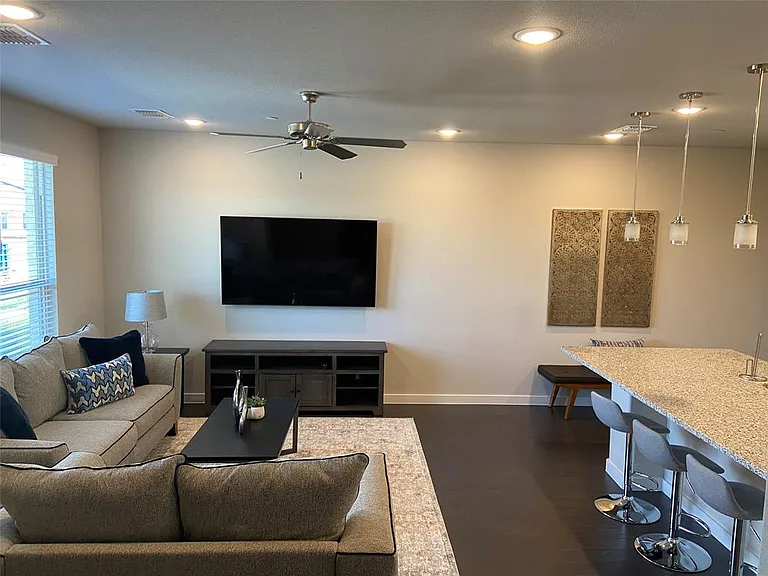 1317 Pebblebrook Dr — Photo 38