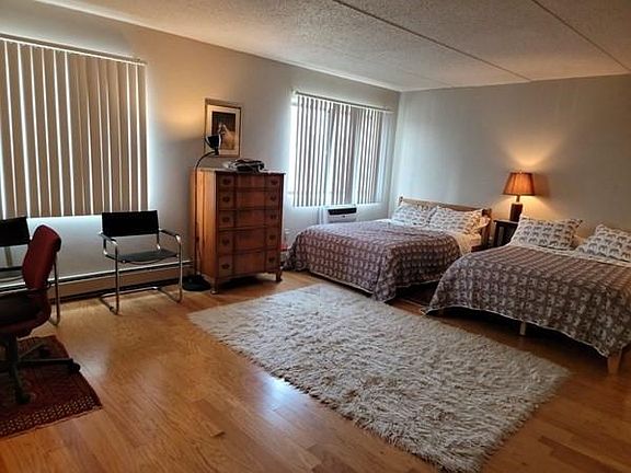 5th image of 32 Whites Ave #F8805