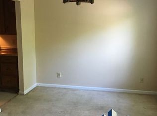 5772 N Castlegate Dr #A, College Park, GA 30349