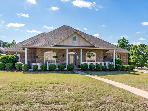 18 Marble Way, Wetumpka, AL 36093