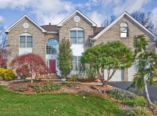 58 Rocky Hill Rd, Princeton, NJ 08540