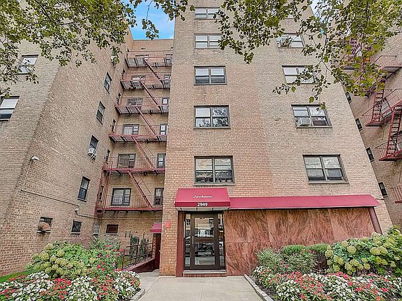 4th image of 29-49 137th St #2G