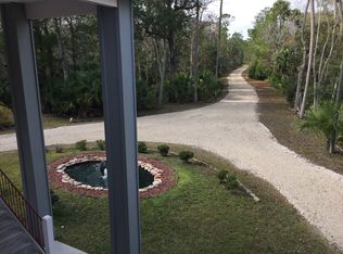 25 Saint Marks Rivers Edge Dr, Crawfordville, FL 32327