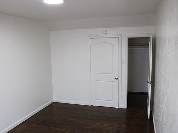 5th image of 2218-2230 Ohio Ave #2224