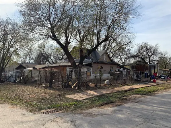 627 N 10th St Lot 8, Chickasha, OK 73018