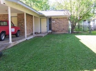 417-419 Live Oak St, Kyle, TX 78640