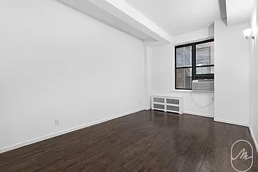 43 West 16th Street, #4F