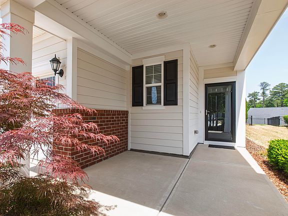 5th image of 1031 Cuthbert Ln