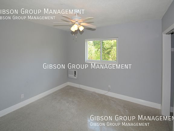 4th image of 806 NE 16th Pl #7