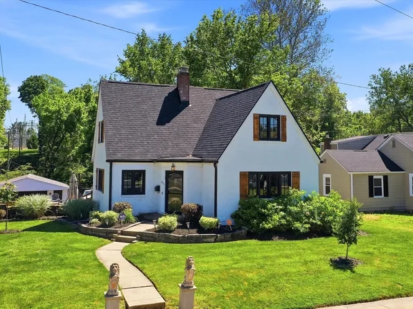 207 E Poplar St, Danville, IN 46122