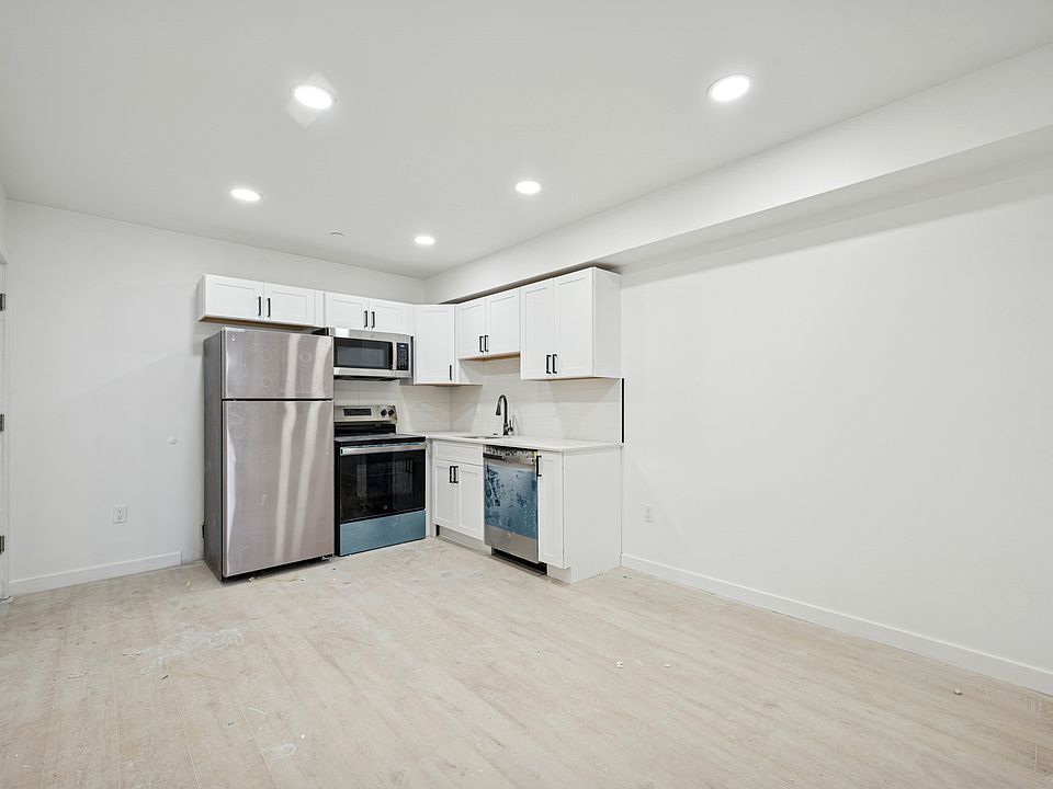 1st image of 52 N 52nd St #B205