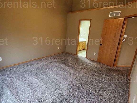 5th image of 6019 E Ironhorse Cir #0