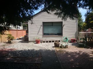 3060 64th Ave SW, Seattle, WA 98116