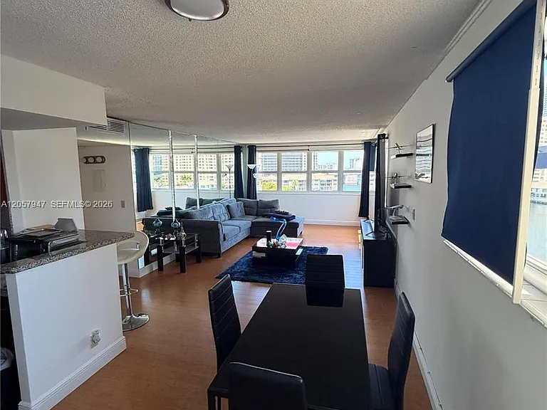 111 Golden Isles Dr #F10 — Photo 10