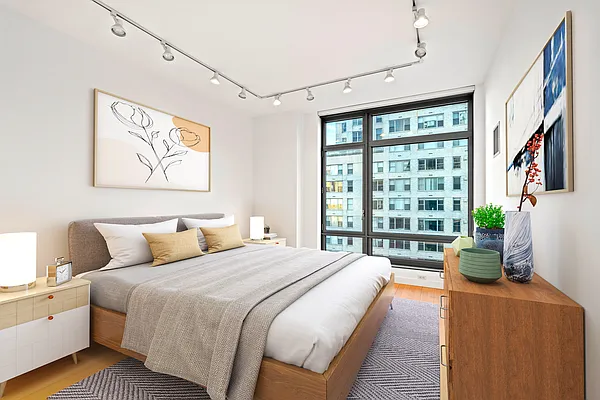 Sold by Nest Seekers International | media 6