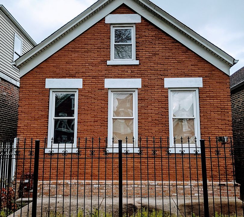 1st image of 2819 S Sawyer Ave