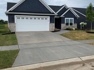 25577 Fairhaven Rd, Chadwick, IL 61014