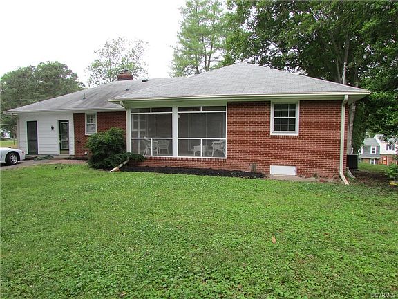 2nd image of 10232 Finlandia Ln