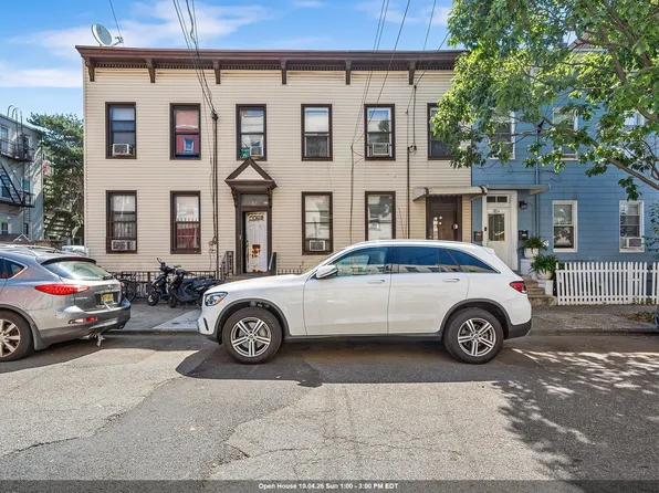 34 Concord St, Jersey City, NJ 07306