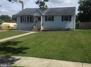 201 Gloucester Ave, Magnolia, NJ 08049