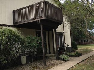 1711 Longwood Dr #1711, Sycamore, IL 60178