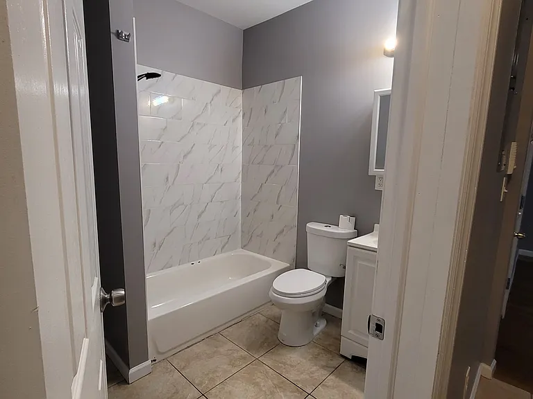118 16th Ave #3 — Photo 5