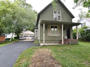 208 Read St, Elburn, IL 60119