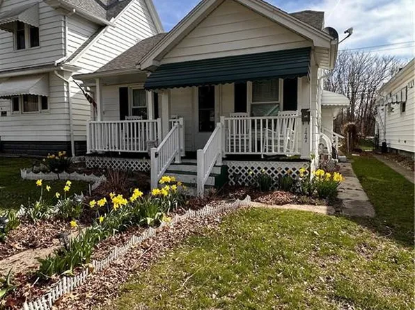 177 Elm St, Rossford, OH 43460