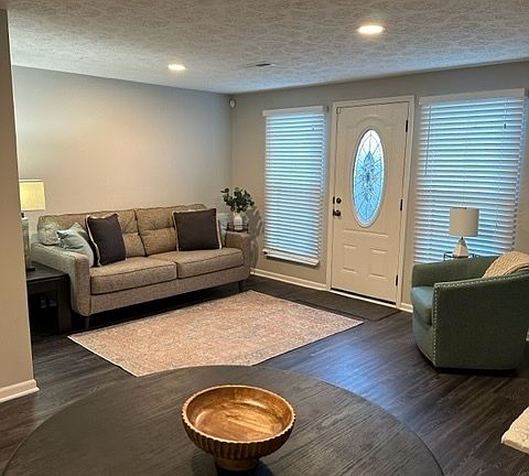 4th image of 3185 Sandpiper North Dr