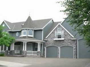10356 SE Regina Ct, Happy Valley, OR 97086