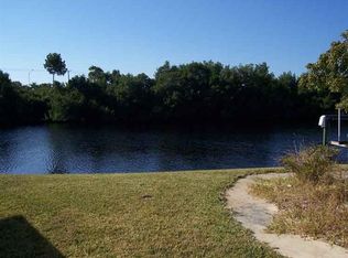 43 Channel Ln, Fort Myers, FL 33905