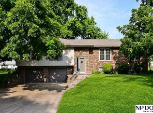 1042 S 217th St, Elkhorn, NE 68022