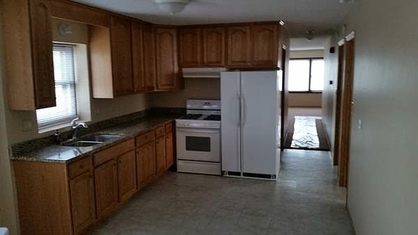 2nd image of 3518 S 55th Ct #2