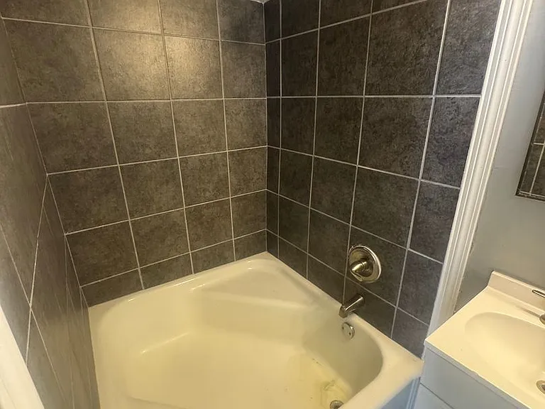 524 Lincoln Ct — Photo 7