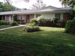 1831 Twin Oaks Dr, Deland, FL 32720