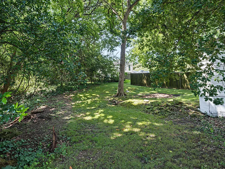 804 Berkeley Ave NW — Photo 24