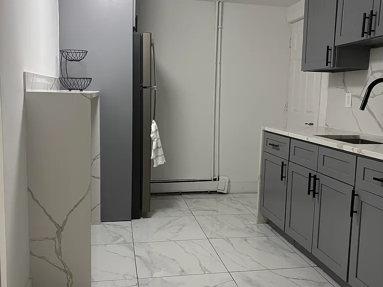 6013 Jackson St #1 — Photo 7