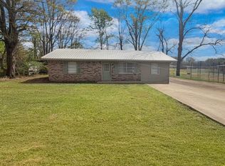 205 Summers St, Walnut Grove, MS 39189