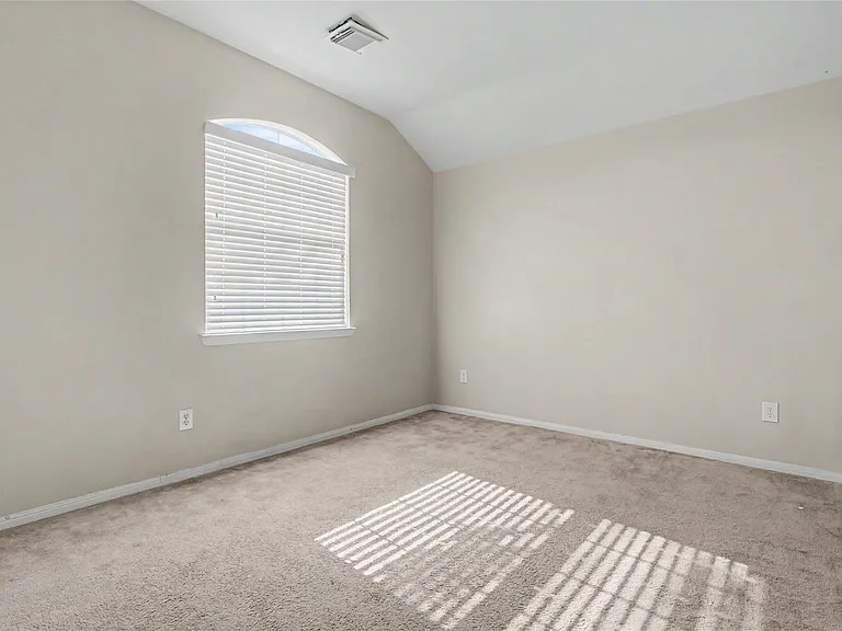 5934 Sugar Field Ln — Photo 12