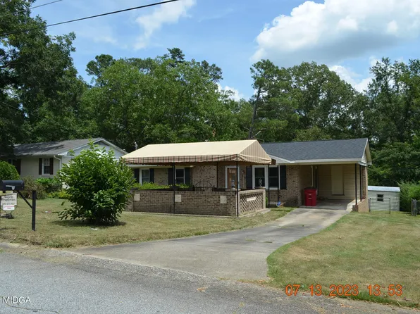 909 McCall Rd, Macon, GA 31217