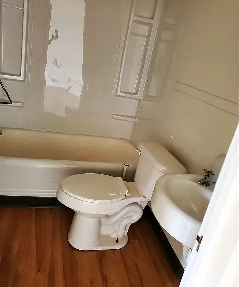 4 Lewis Ave — Photo 4