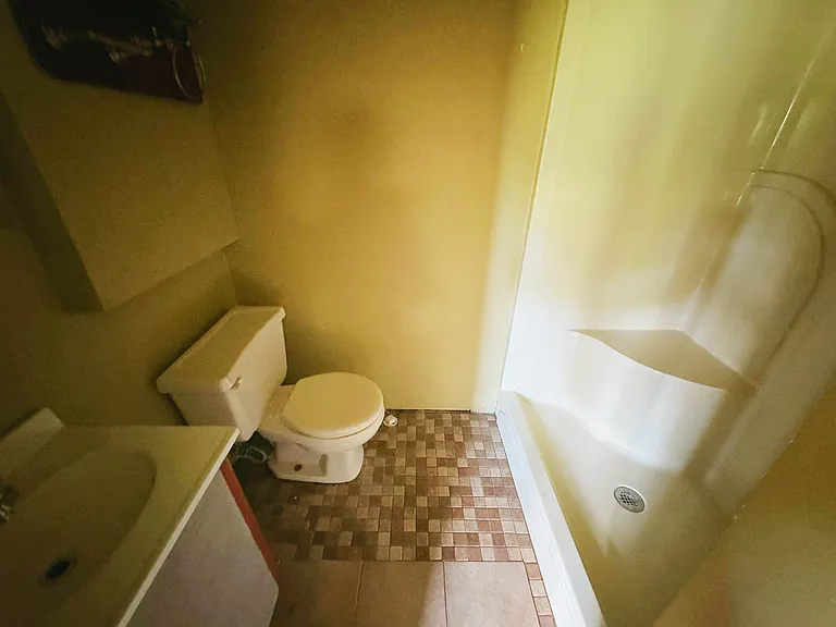2621 Ravenswood Ct — Photo 6