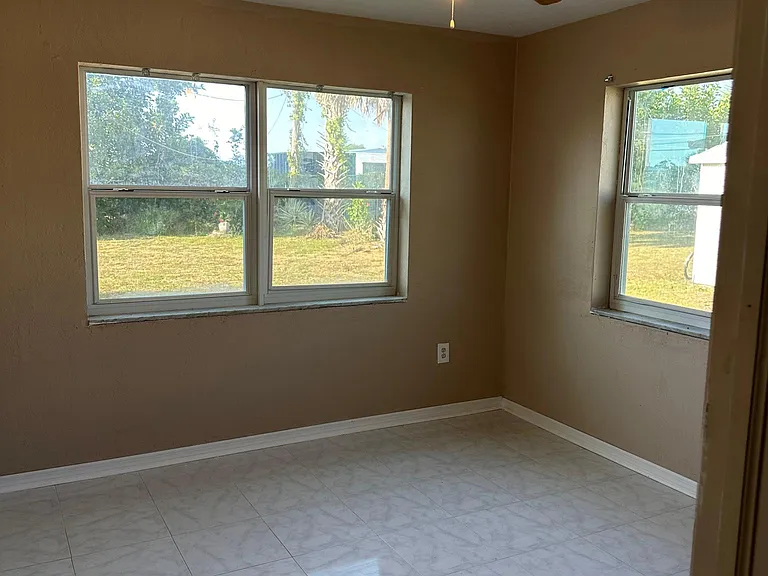 22202 Midway Blvd — Photo 18