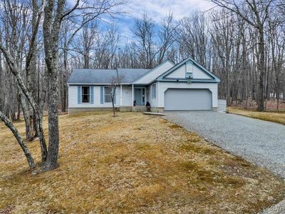 102 Jonas Mountain Dr, Albrightsville, PA, 18210